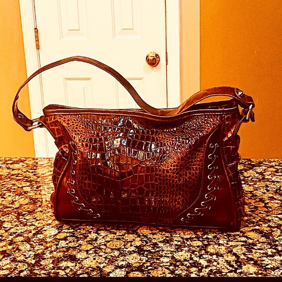 Gorgeous Vintage Ruby Rd Hand Bag. Very Classy Hobo hand bag. - Picture 2 of 8
